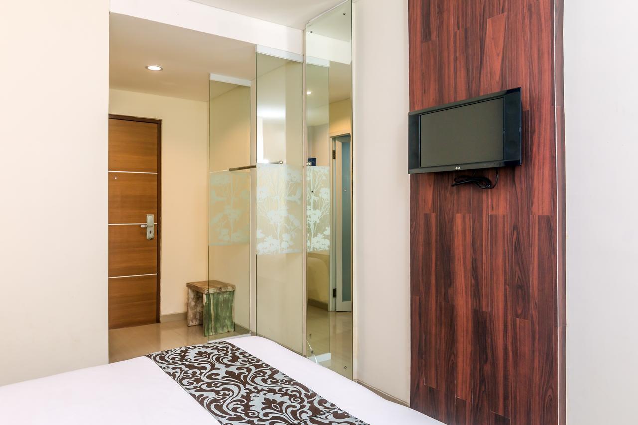 Zen Rooms Basic Jimbaran Taman Mulia Exterior foto