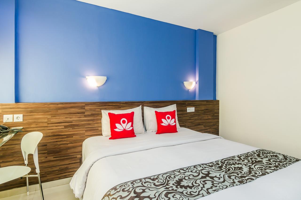 Zen Rooms Basic Jimbaran Taman Mulia Exterior foto