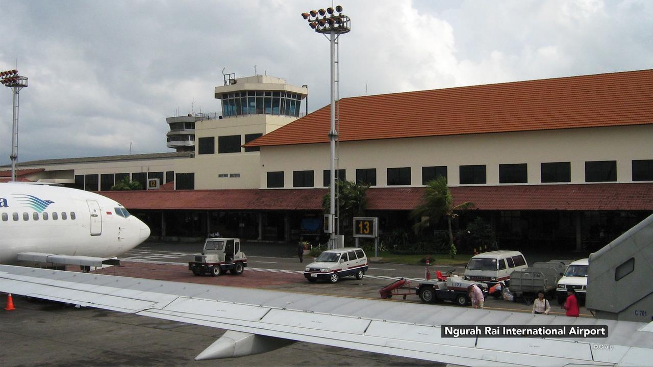 Zen Rooms Basic Jimbaran Taman Mulia Exterior foto