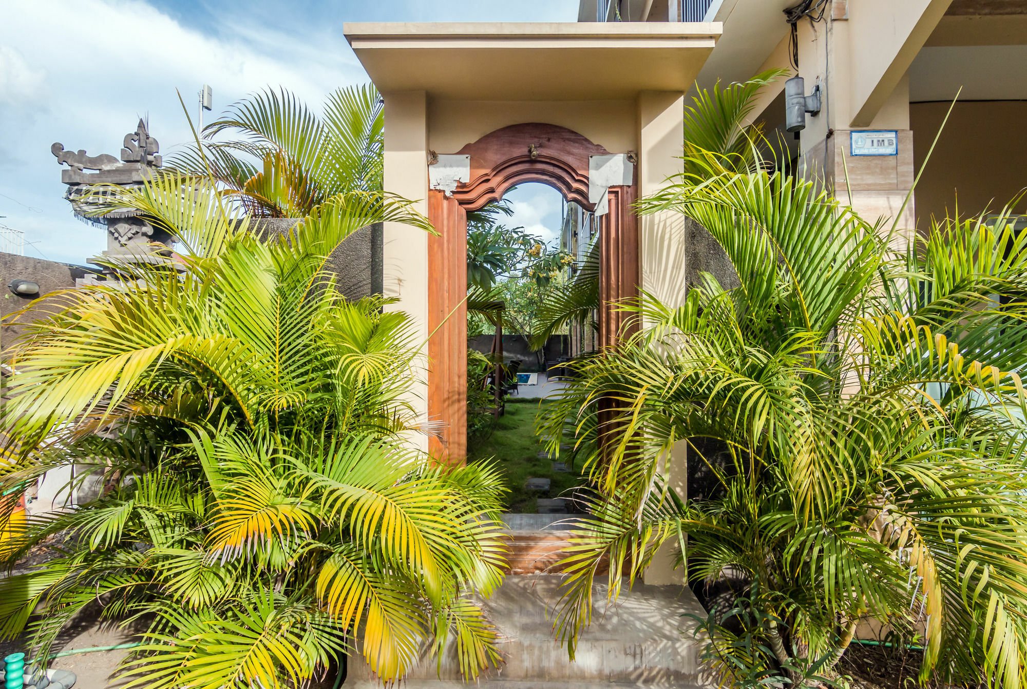 Zen Rooms Basic Jimbaran Taman Mulia Exterior foto